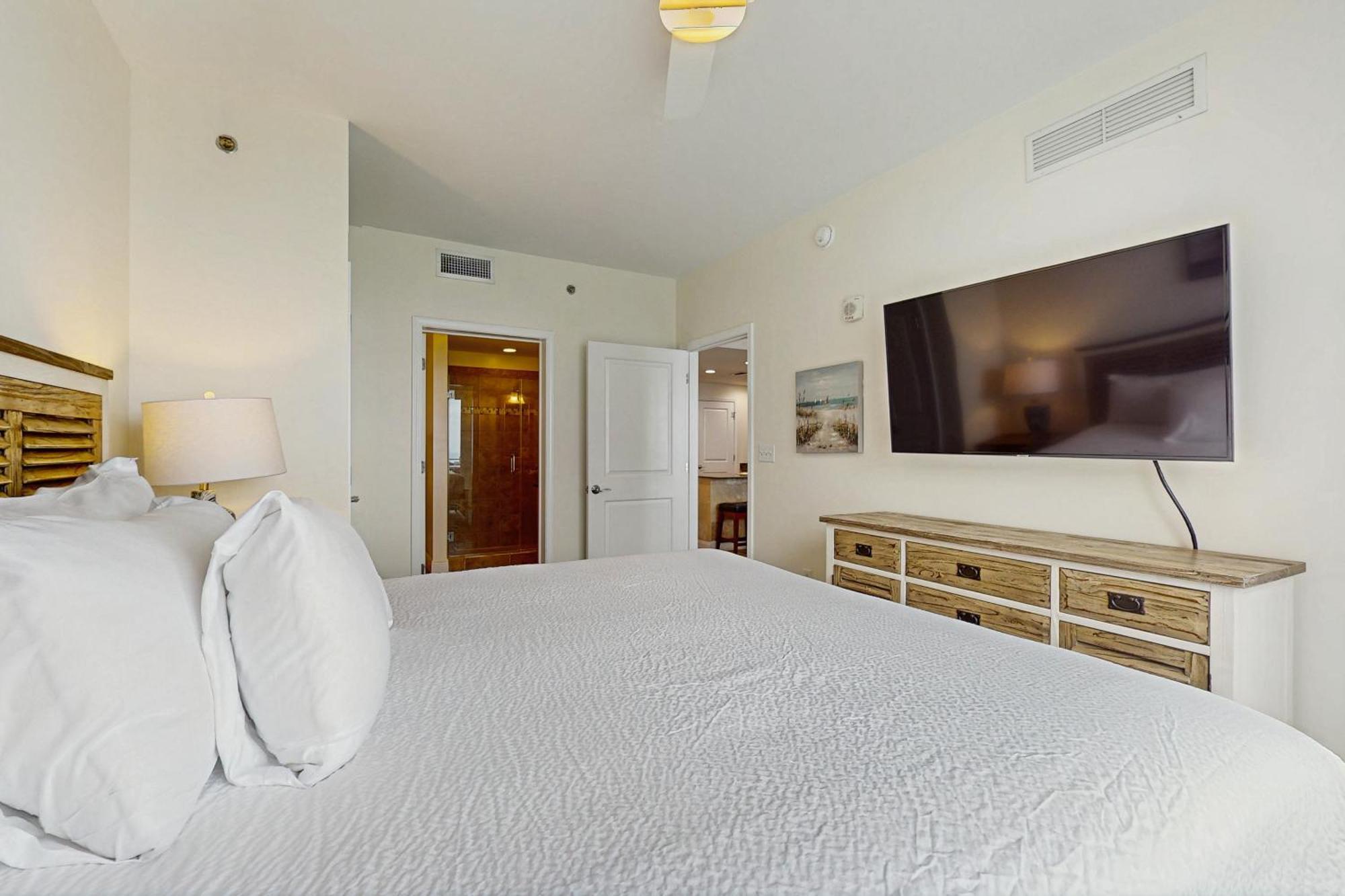 Apartamento Sterling Breeze 2304